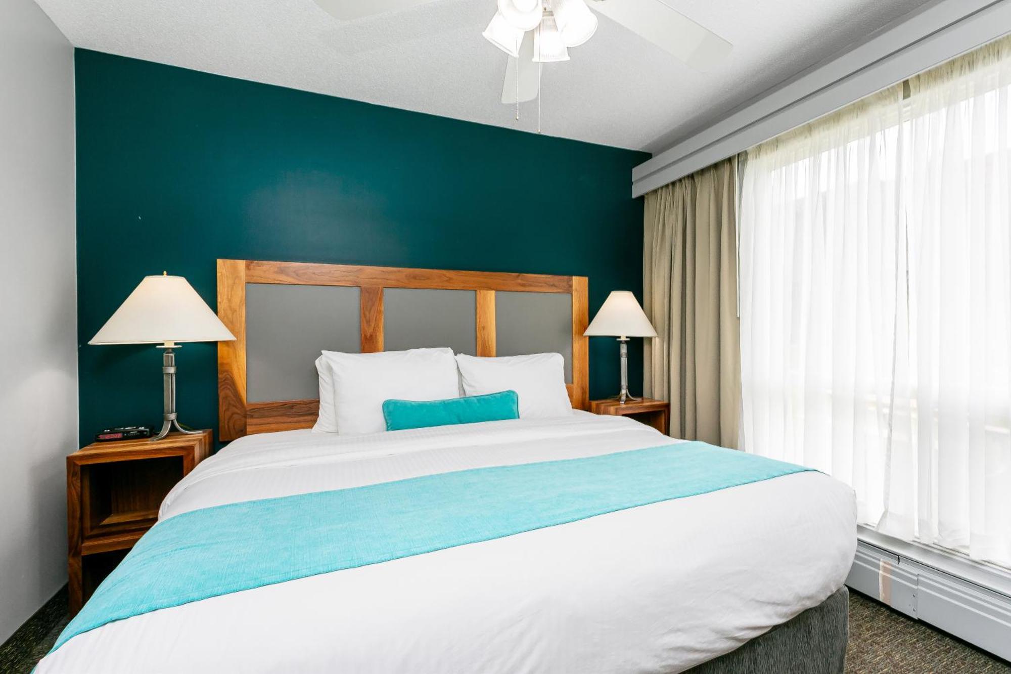 Tonquin Inn Jasper Pokój zdjęcie