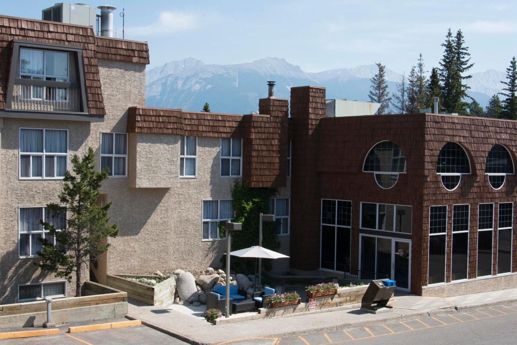 Tonquin Inn Jasper Zewnętrze zdjęcie