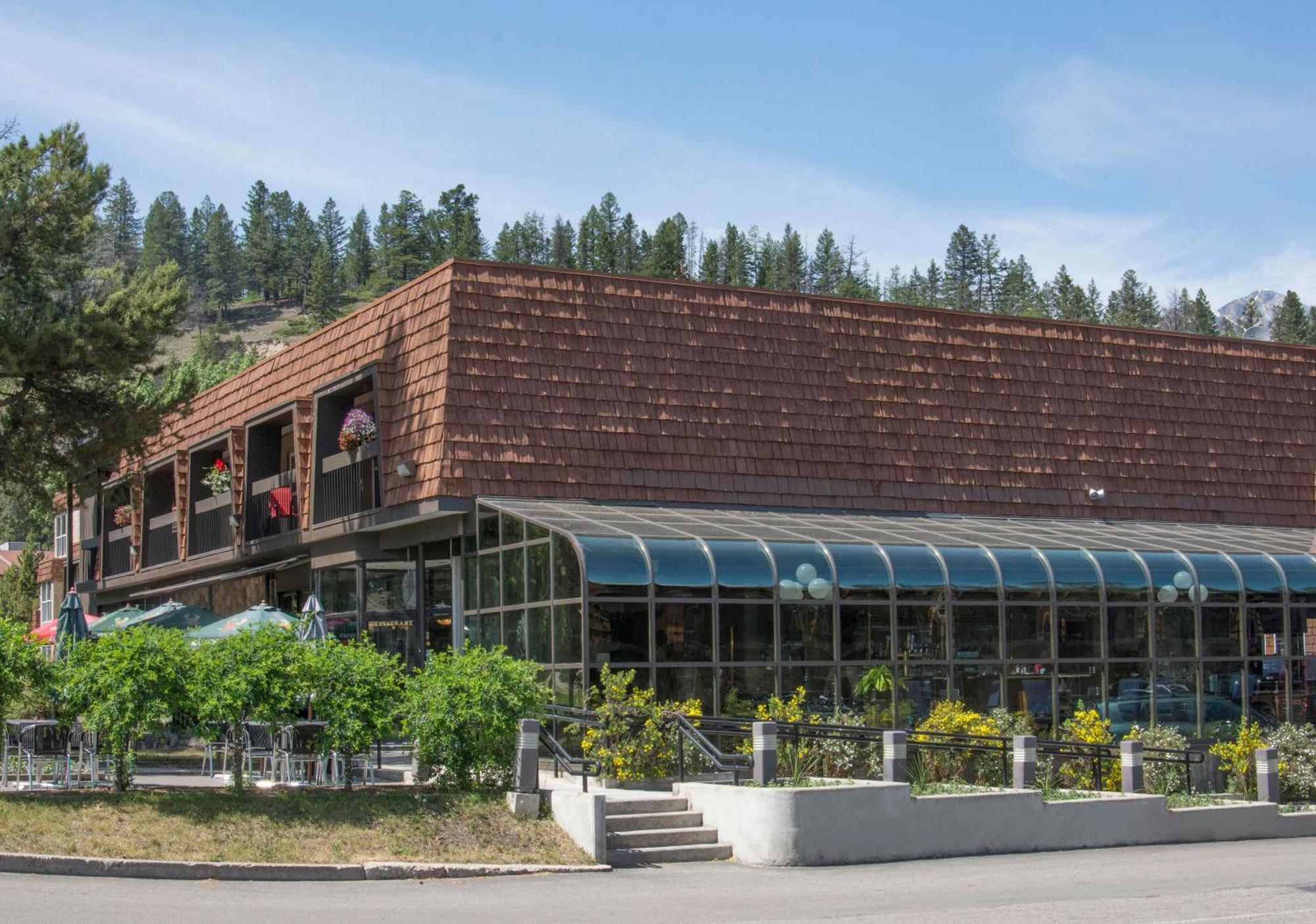 Tonquin Inn Jasper Zewnętrze zdjęcie